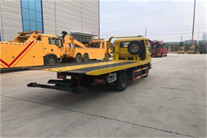 香花桥非事故拖车