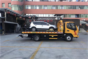 香花桥汽车紧急补胎换胎救援