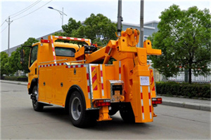 香花桥高速路拖车费